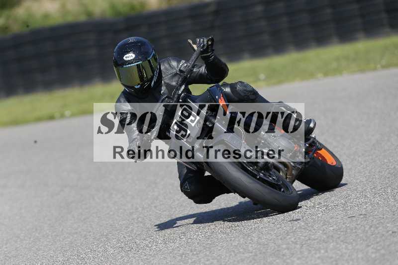 /44 09.08.2025 Plüss Moto Sport ADR/Einsteiger/99